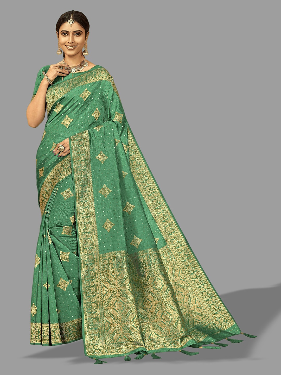 

HASRI Ethnic Motifs Woven Design Zari Pure Silk Banarasi Saree, Green