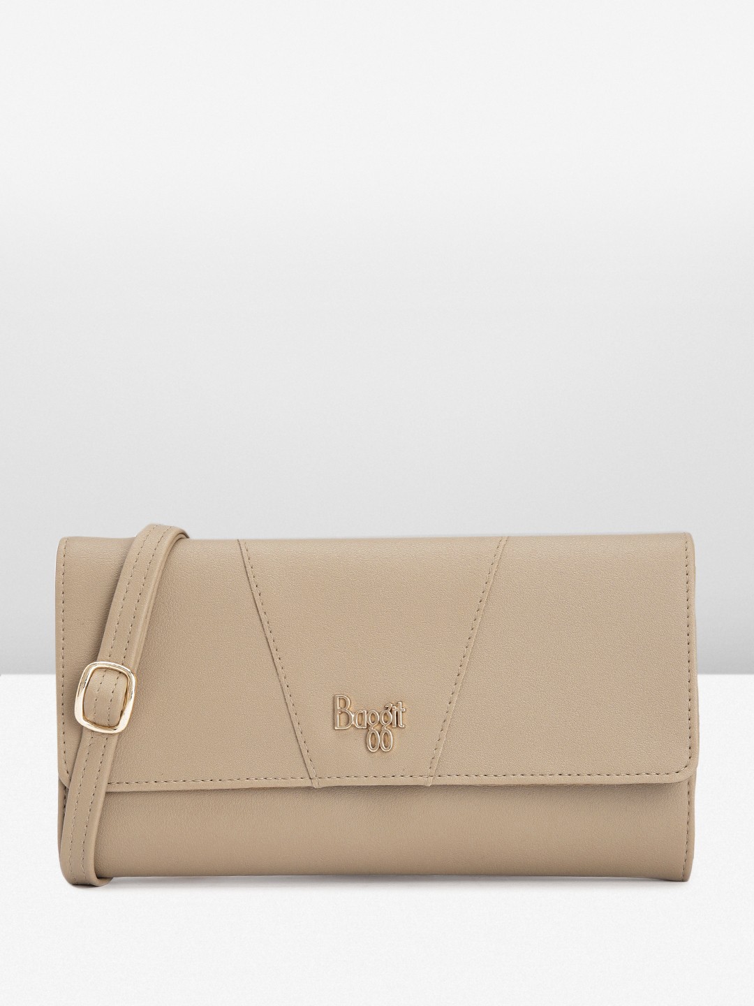 

Baggit Women Envelope Wallet, Beige