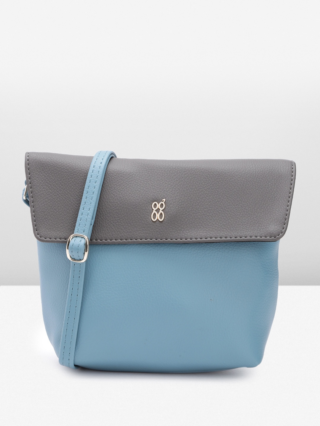 

Baggit Colourblocked Sling Bag, Blue