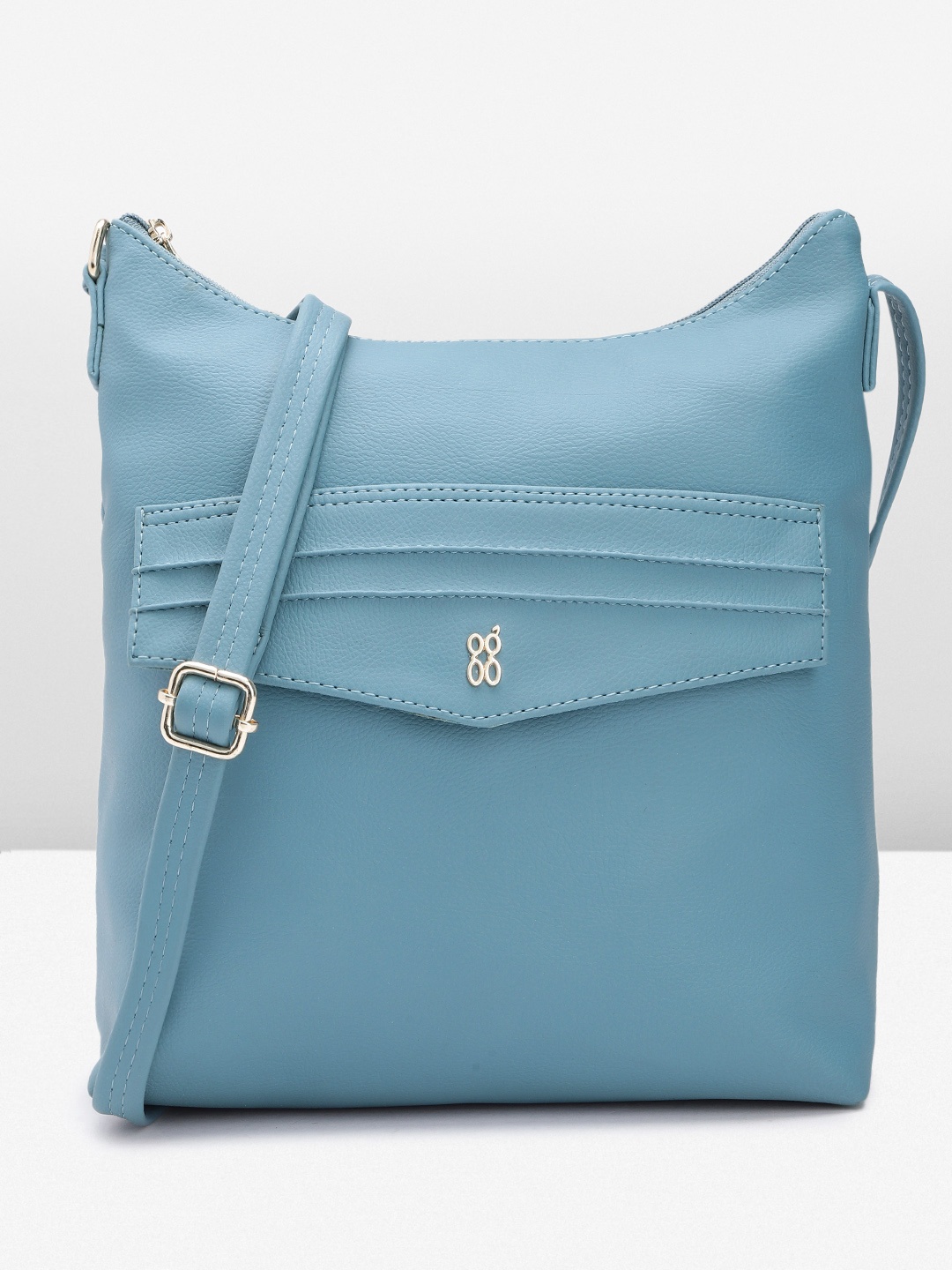 

Baggit Women Solid Sling Bag, Blue