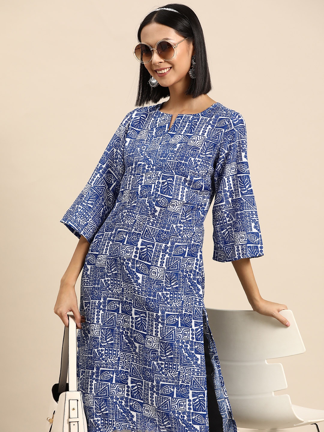 

Sangria Women Ethnic Motifs Printed Flared Sleeves Kurta, White