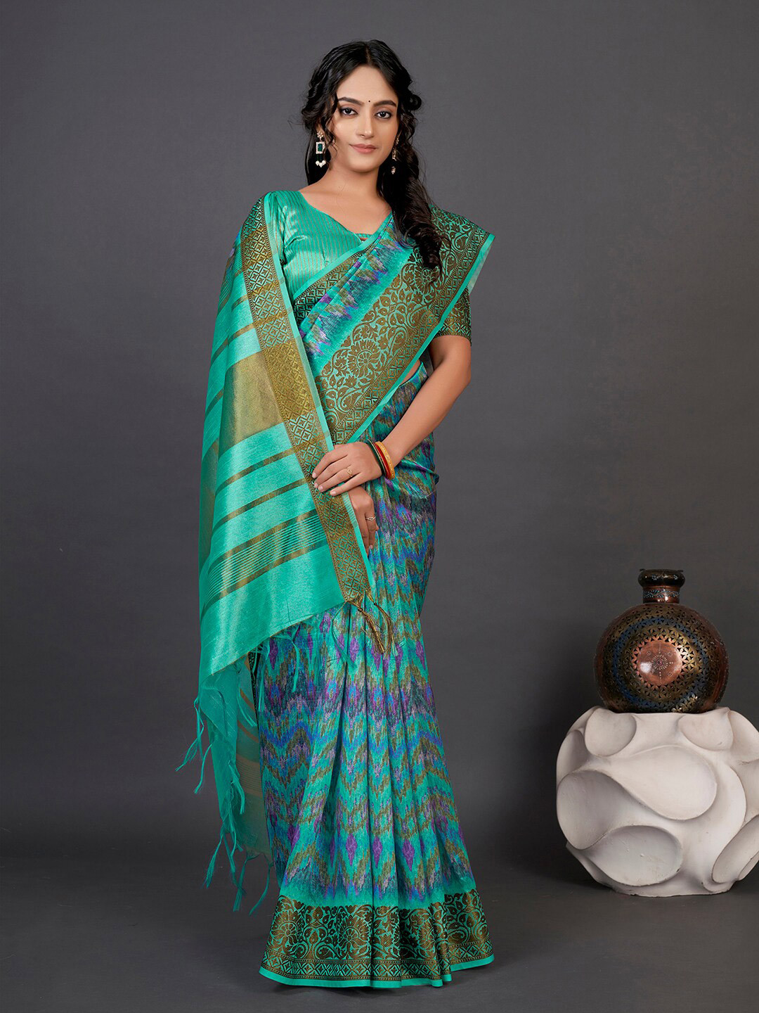 

Mitera Blue & Purple Woven Design Zari Silk Cotton Sungudi Saree