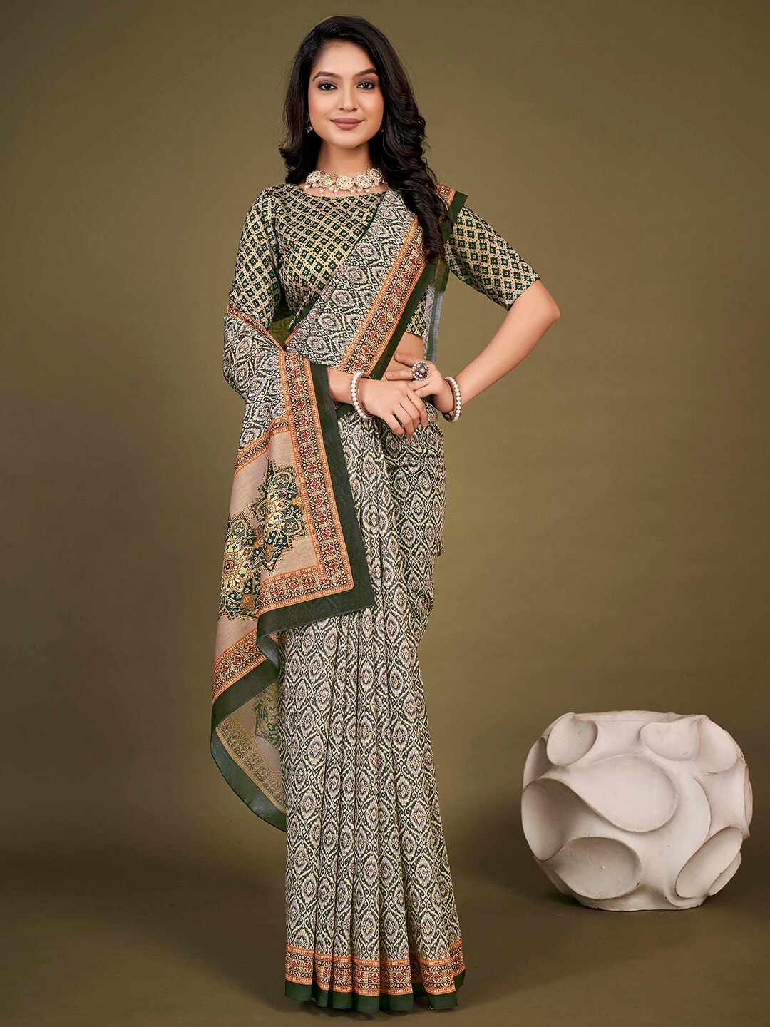 

Mitera Cream-Coloured Green Ethnic Motifs Printed Silk Bagh Saree