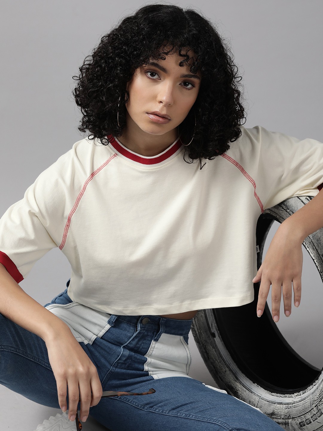 

The Roadster Lifestyle Co. Pure Cotton Boxy Fit T-shirt, Off white