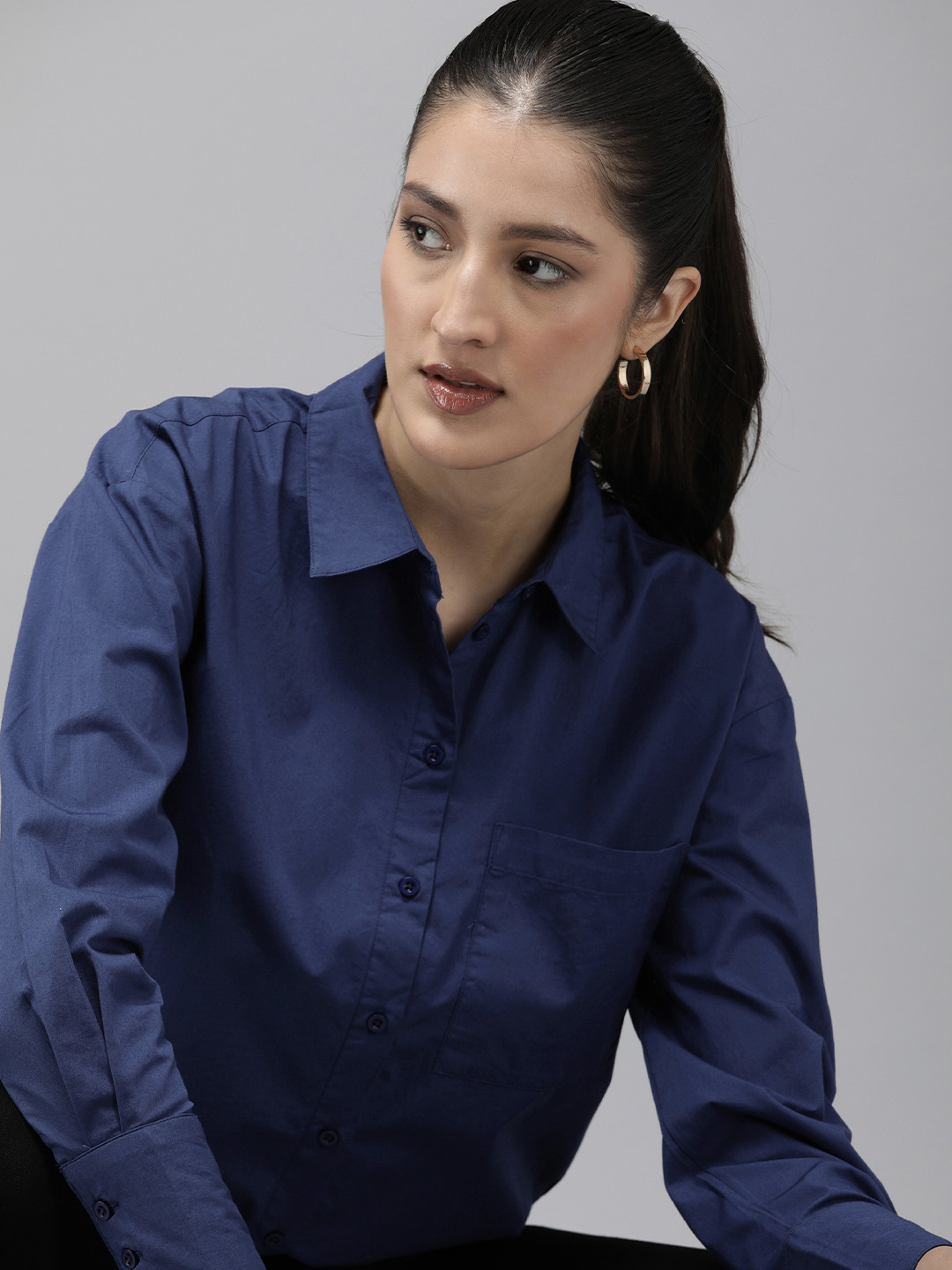 

The Roadster Life Co. Solid Full Sleeves Boxy Casual Shirt, Blue
