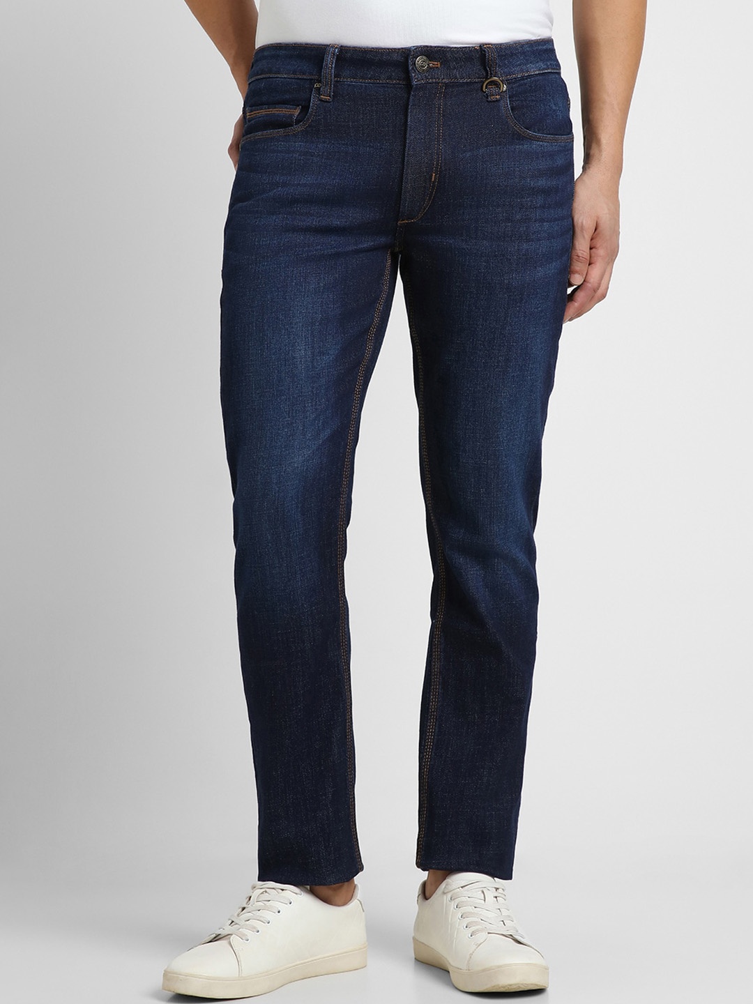 

Peter England Casuals Men Mid-Rise Light Fade Jeans, Navy blue