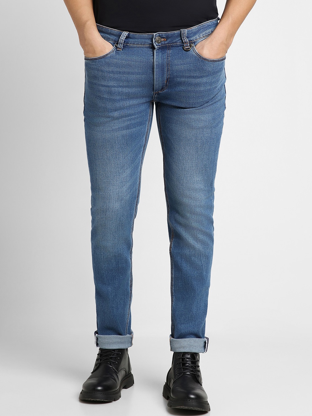 

Peter England Casuals Men Slim Fit Light Fade Jeans, Blue