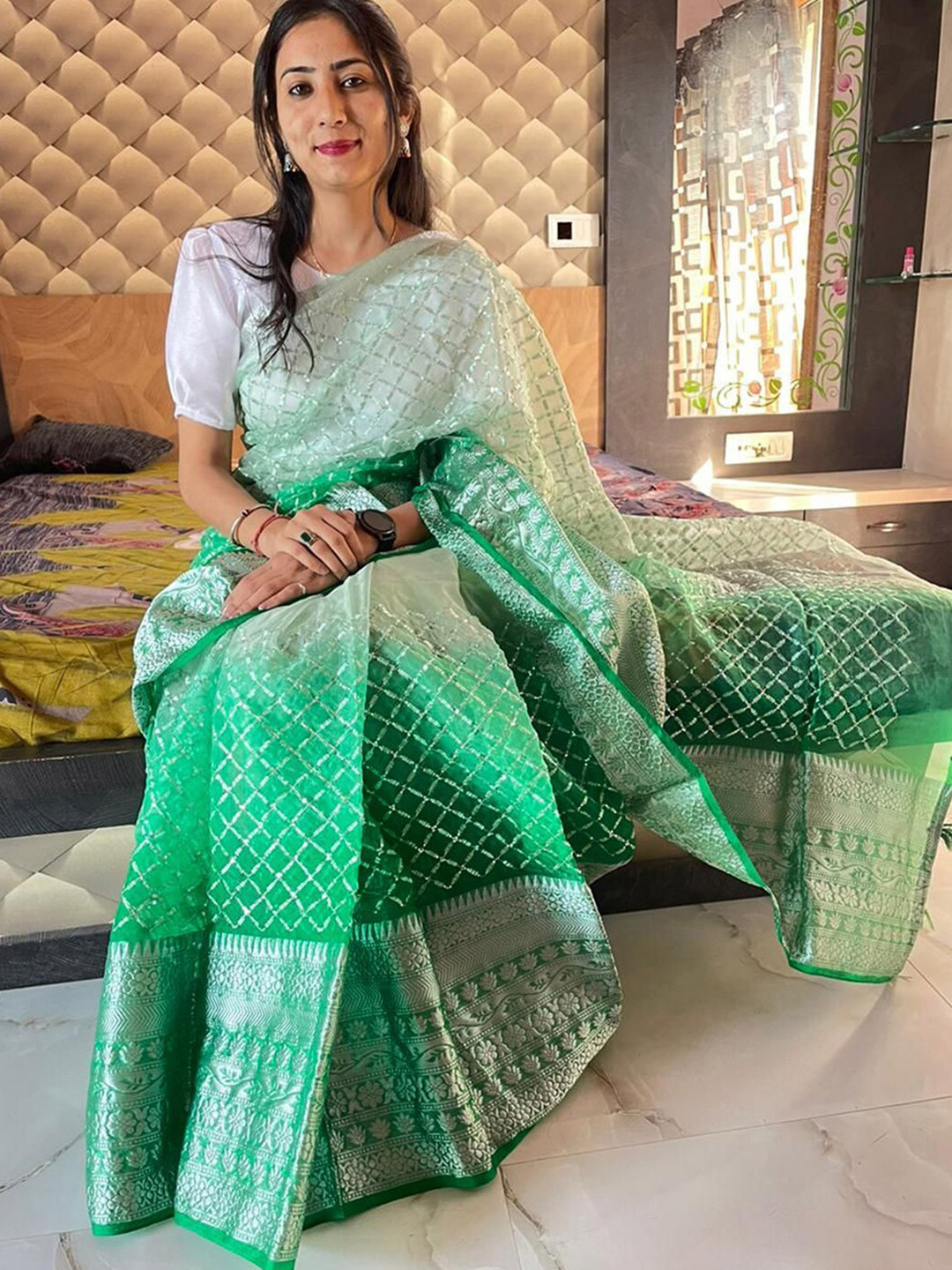 

Mitera Green & Gold-Toned Embellished Sequinned Organza Saree