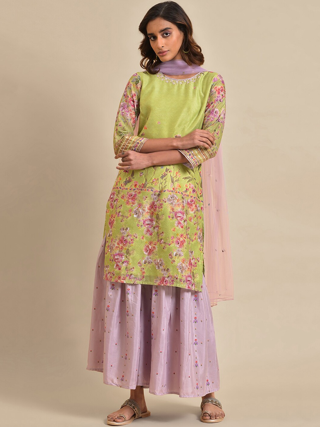 

WISHFUL Floral Printed Regular Sequinned Kurta With Sharara & Dupatta, Green