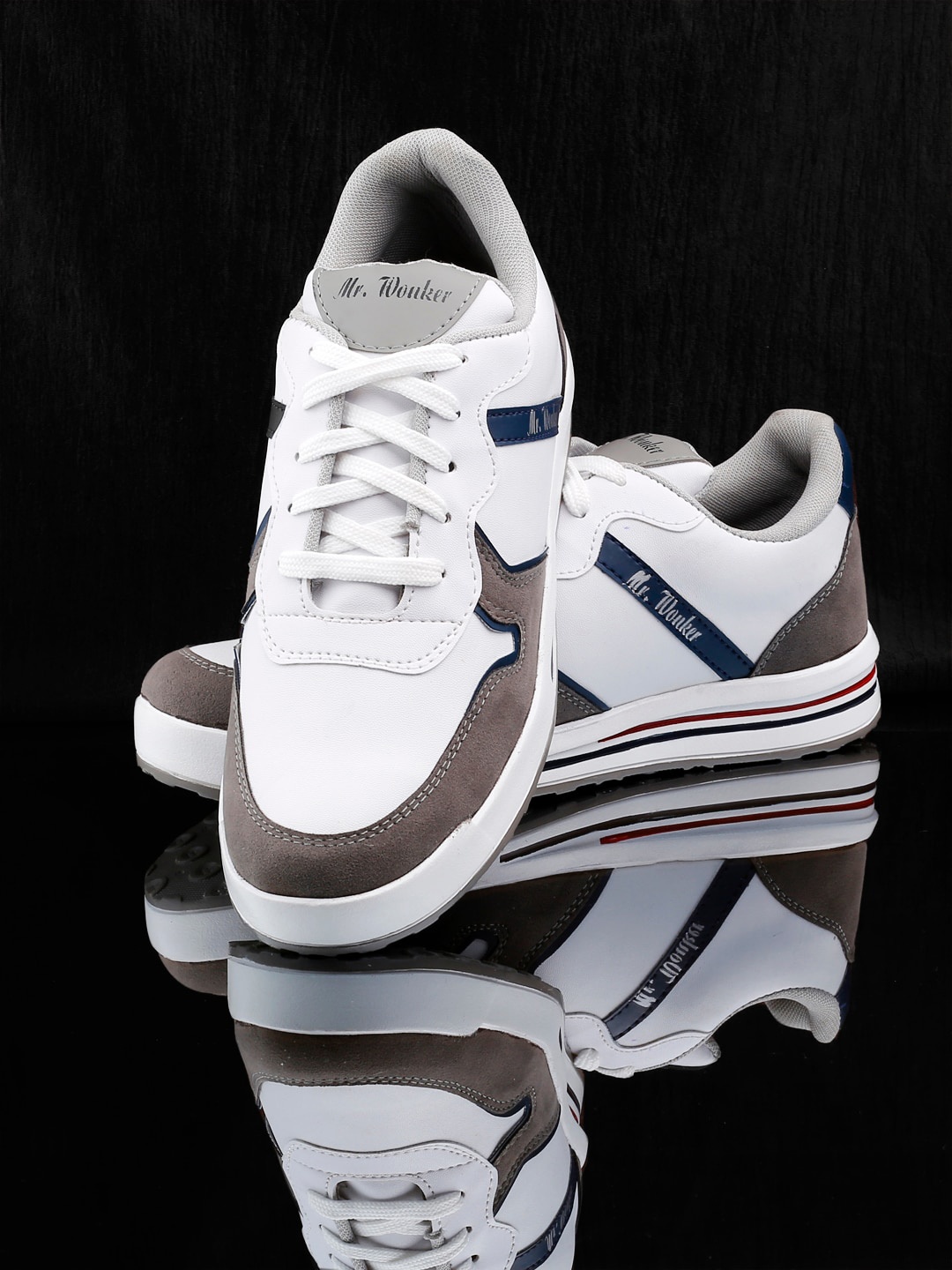 

mr.wonker Men Colourblocked Sneakers, White