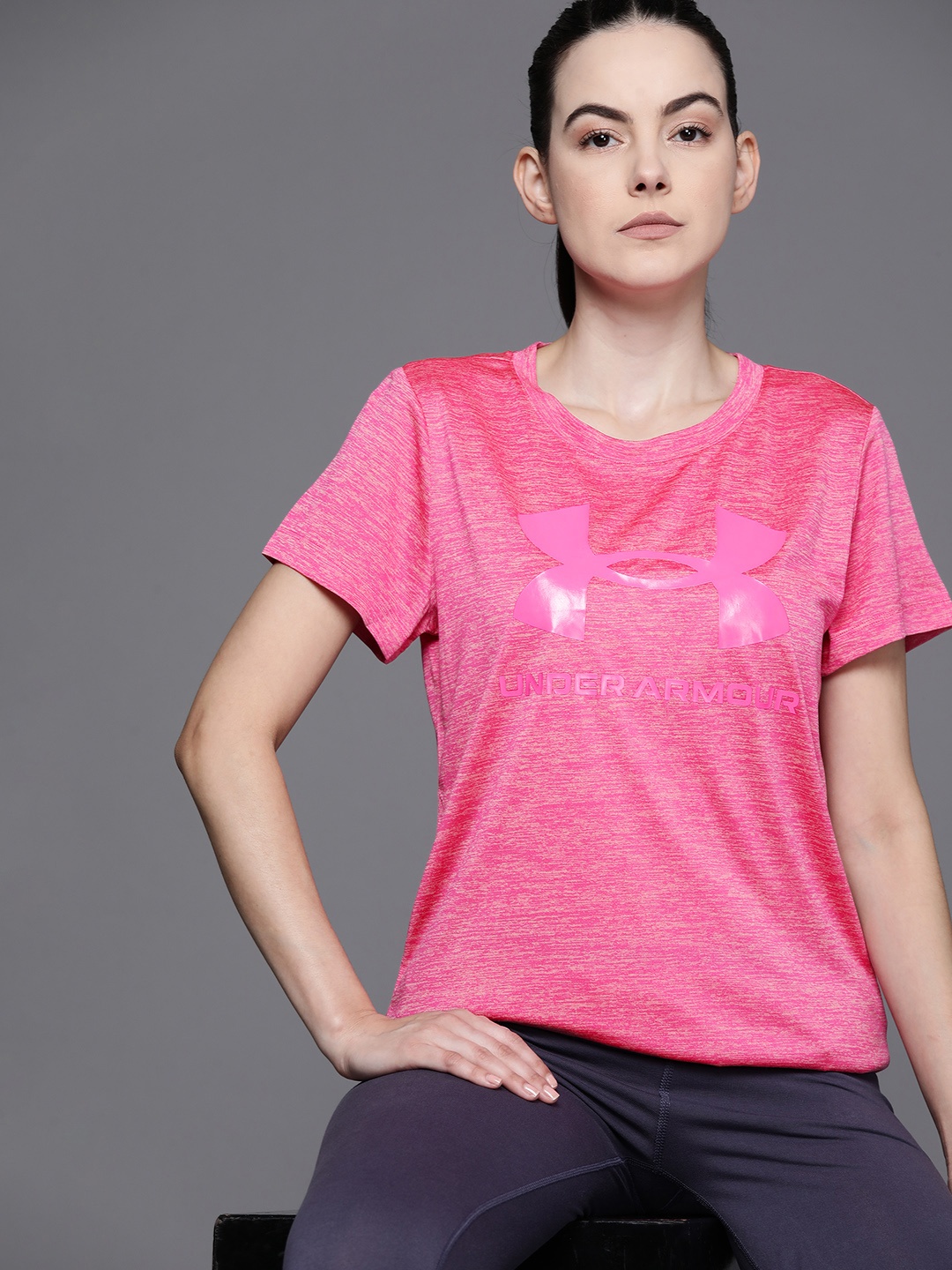 

UNDER ARMOUR Tech Twist Logo Print Short Sleeves Training T-shirt, Pink
