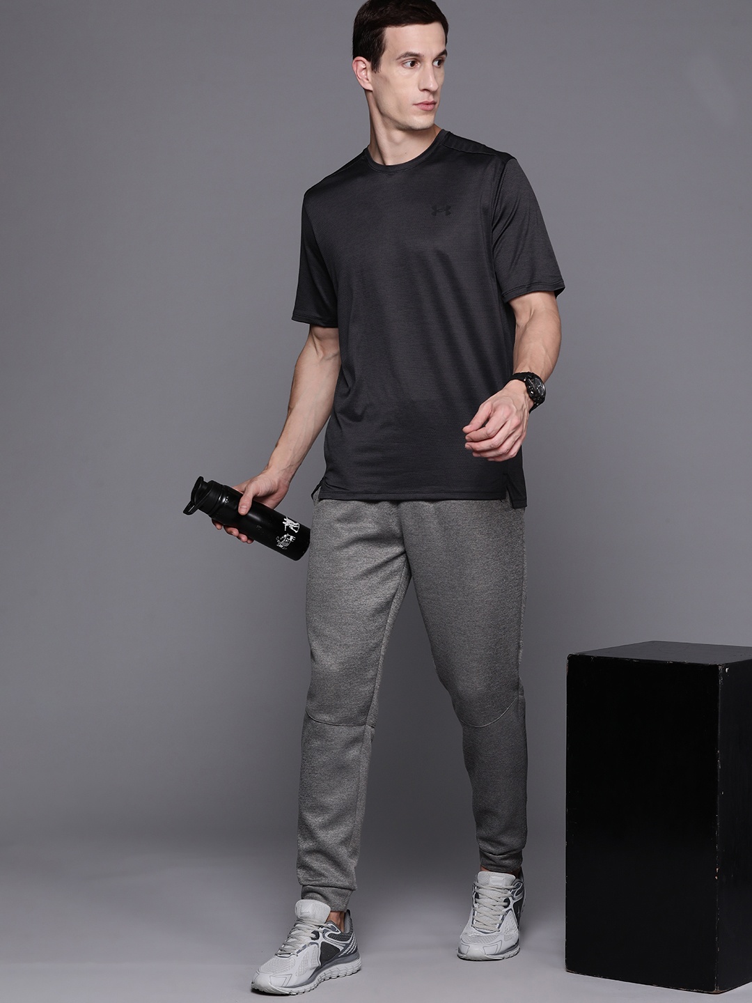 

UNDER ARMOUR Tech Vent Short Sleeve Training T-shirt, Black