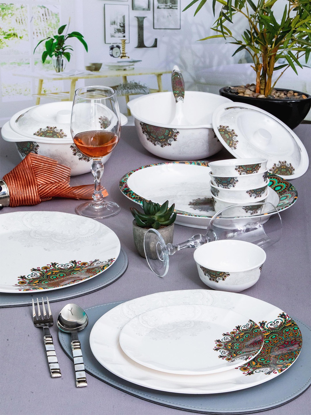 

Servewell White & Green 31 Pieces Ethnic Motifs Printed Melamine Glossy Dinner Set