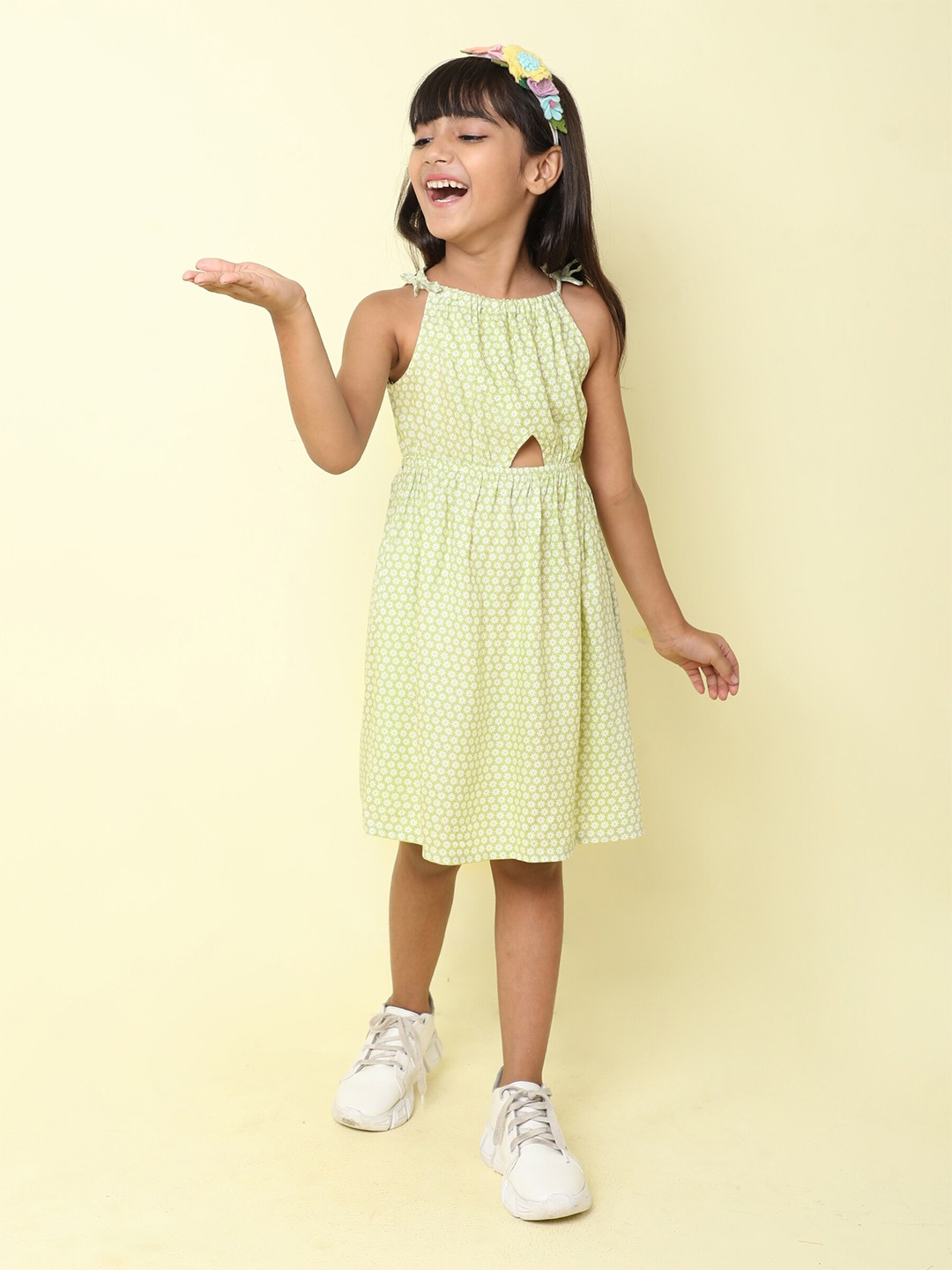 

taffykids Girls Floral Printed Halter Neck Cut-Outs Detailed A-Line Dress, Green