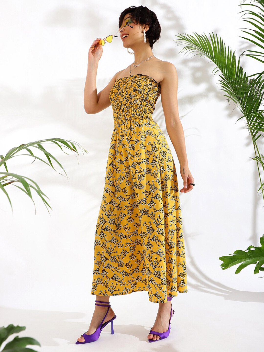 

KASSUALLY Yellow Floral Printed Smocked Waist Bandeau Maxi A-line Dress
