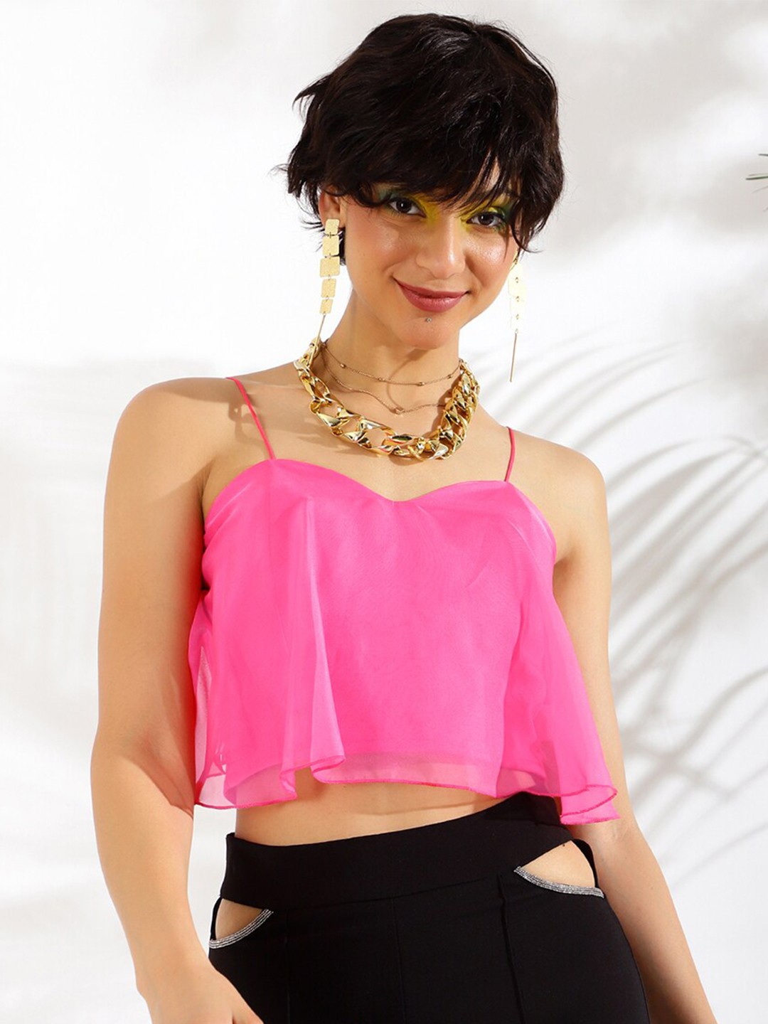 

KASSUALLY Pink Sleeveless Crop Top