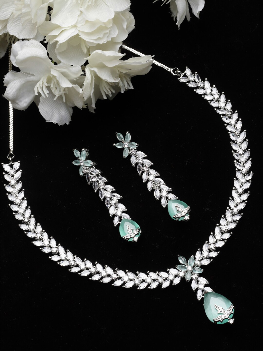 

Arrabi Silver-Plated Green American Diamond & Beaded Necklace & Earrings Set