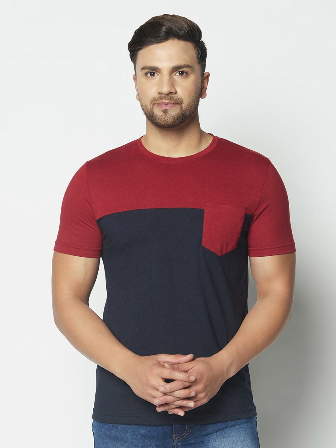 

GLITO Colourblocked Round Neck Cotton T-Shirt, Maroon