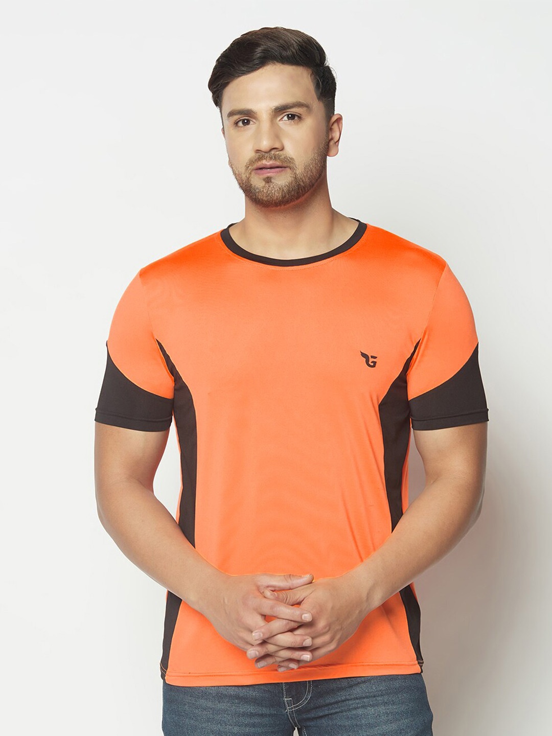 

GLITO Colourblocked Round Neck T-Shirt, Black