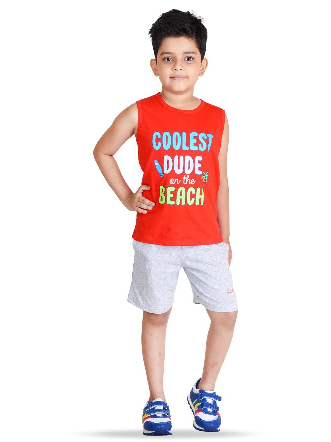 

Clothe Funn Boys Typography Printed T-shirt With Shorts, Red