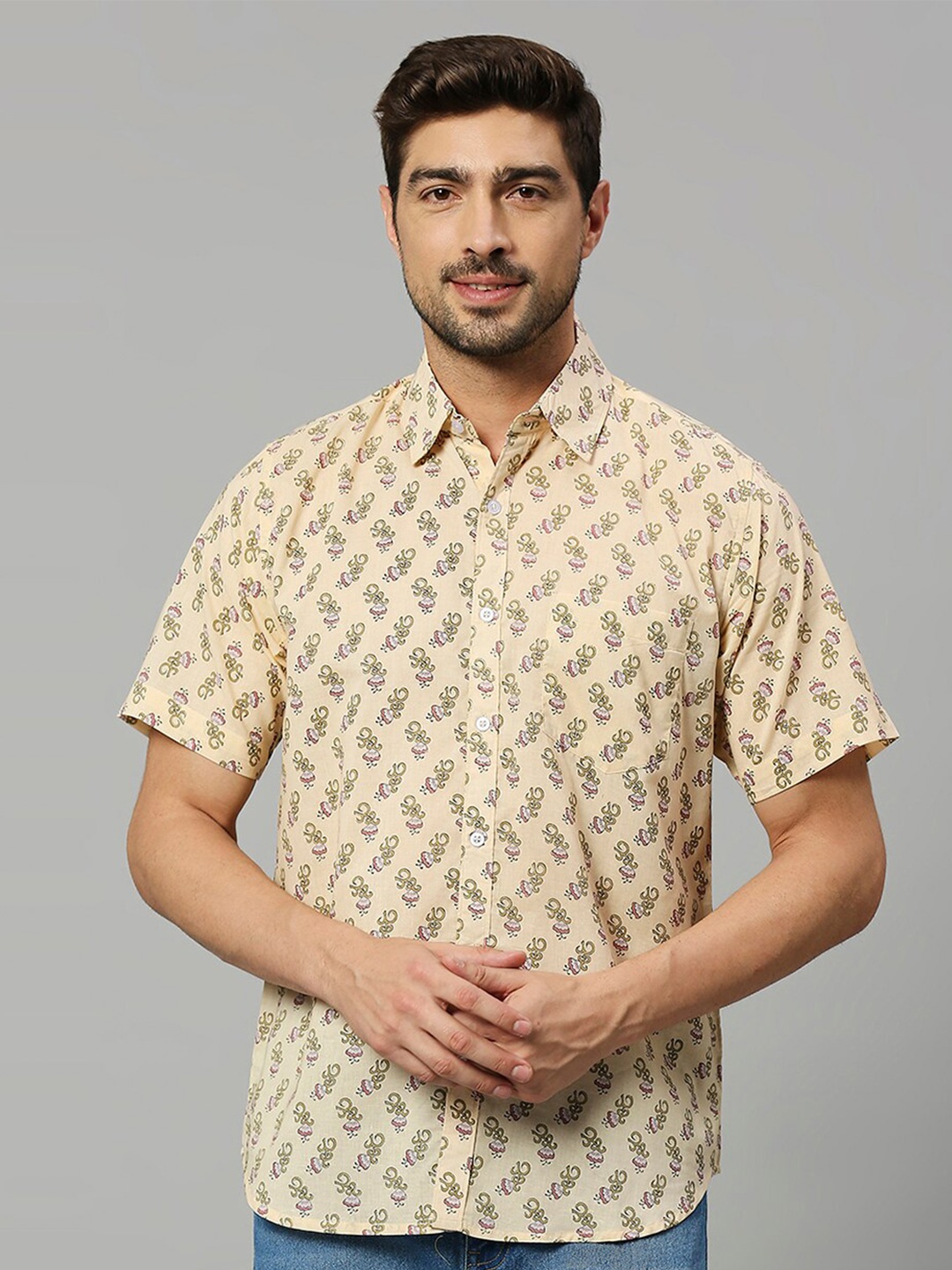 

RAJUBHAI HARGOVINDAS Relaxed Fit Floral Printed Casual Cotton Shirt, Beige