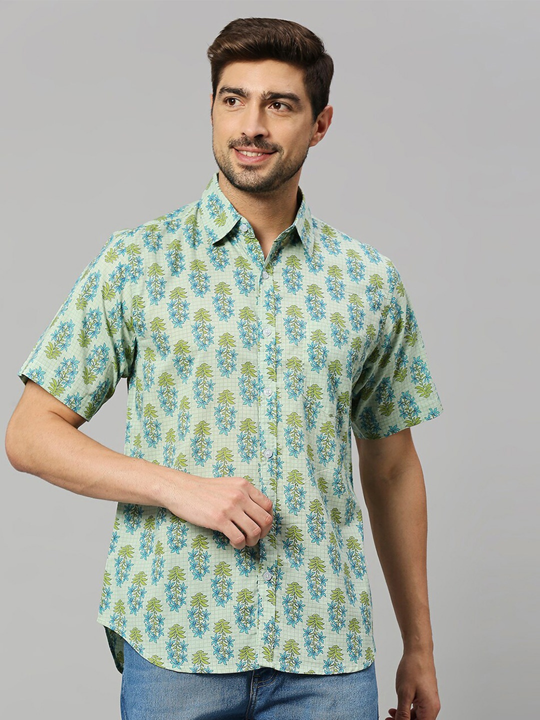 

RAJUBHAI HARGOVINDAS Relaxed Floral Printed Cotton Casual Shirt, Green