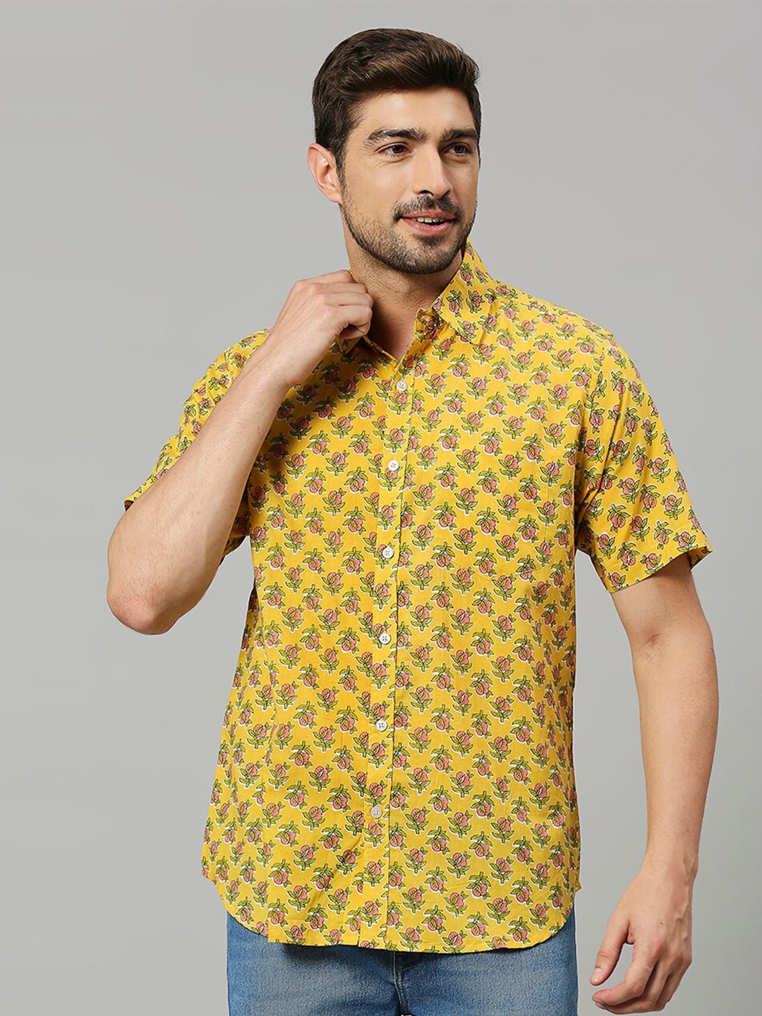 

RAJUBHAI HARGOVINDAS Relaxed Floral Printed Cotton Casual Shirt, Yellow