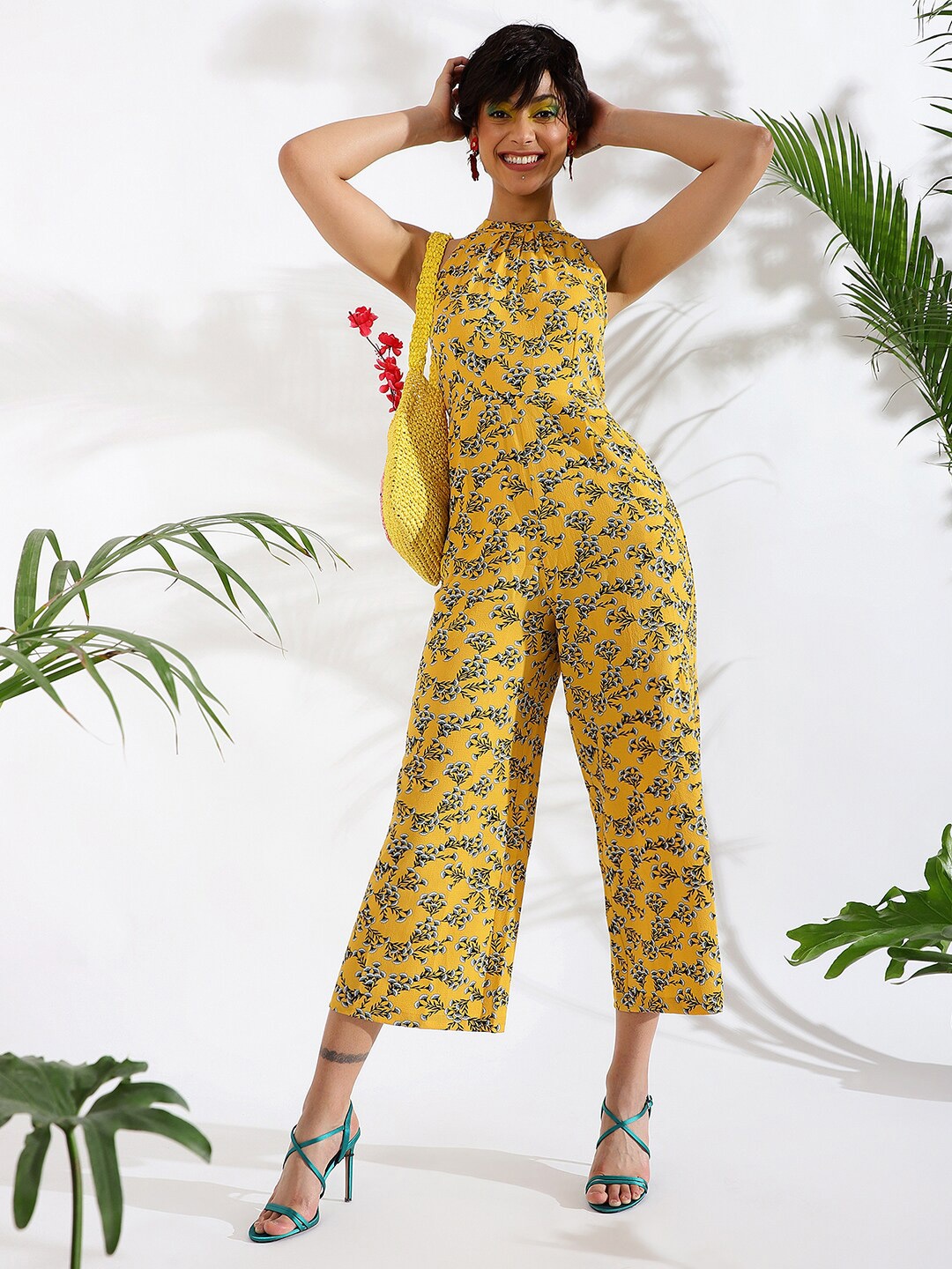 

KASSUALLY Yellow & Blue Halter Neck Floral Printed Basic Jumpsuit