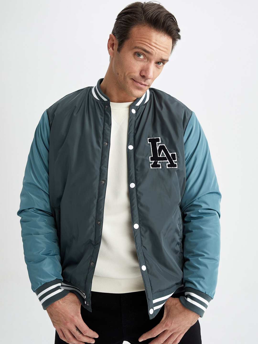 

DeFacto Stand Collar Long Sleeves Varsity Jacket, Blue