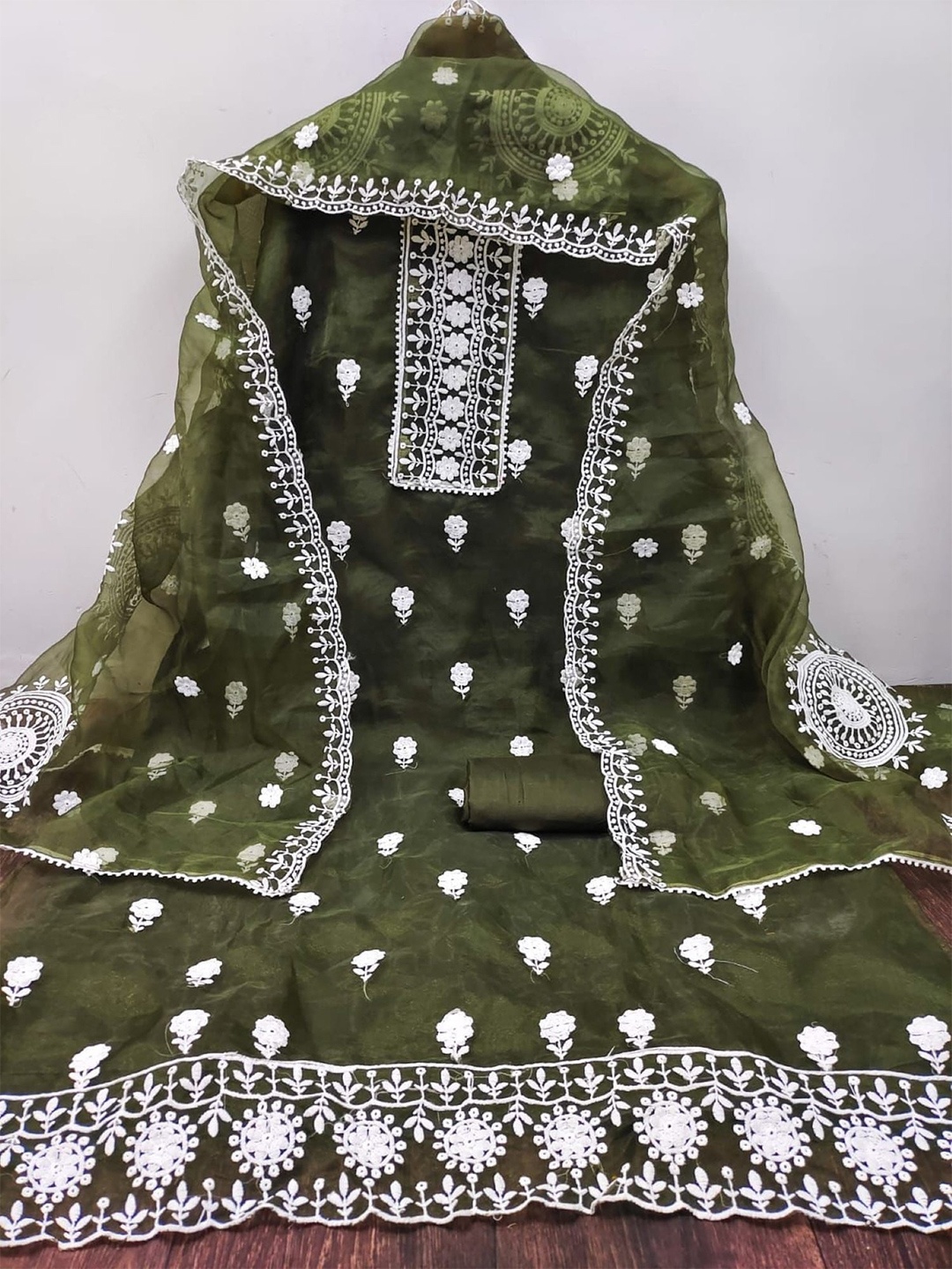 

KALINI Embroidered Organza Unstitched Dress Material, Green
