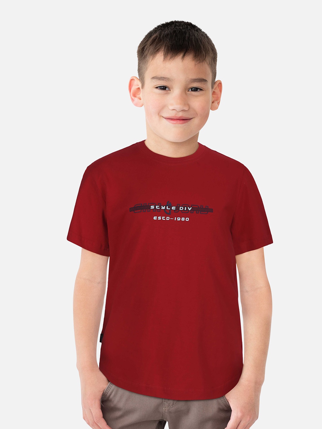 

Gini and Jony Boys Typography Printed Cotton T-shirt, Red