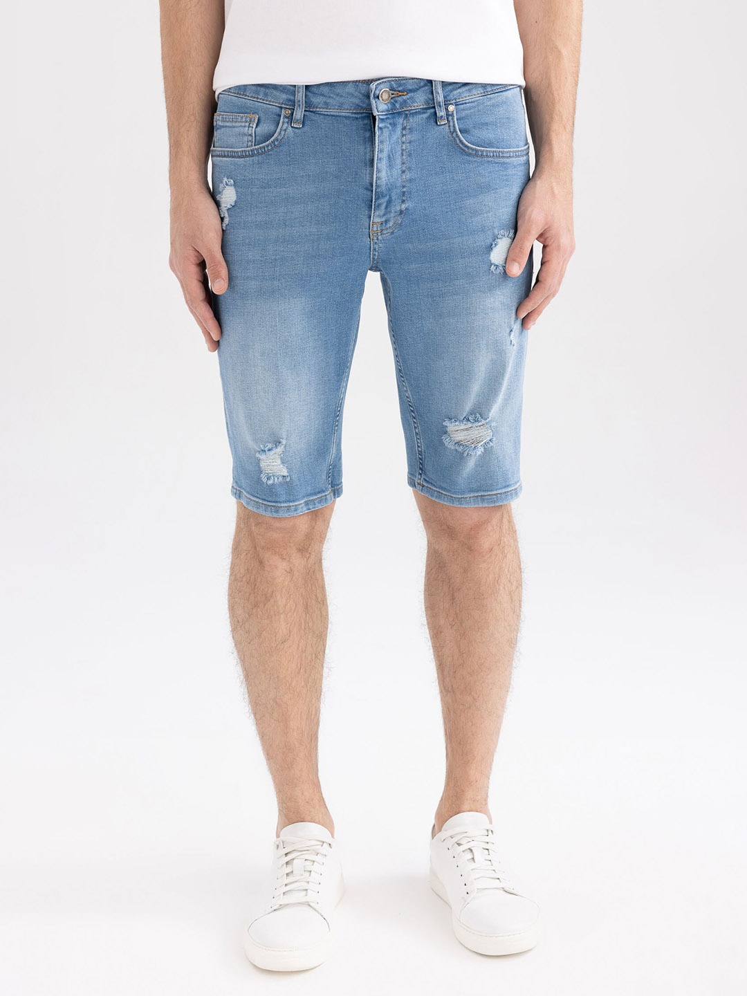

DeFacto Men Washed Denim Shorts, Blue