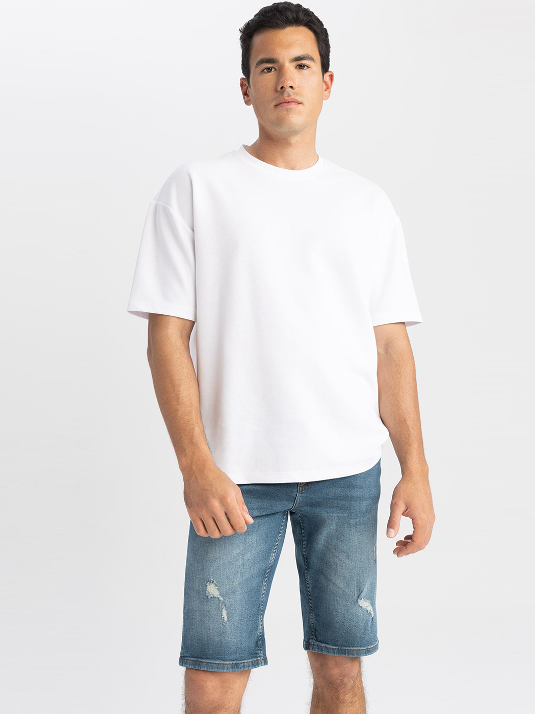 

DeFacto Men Washed Denim Shorts, Blue