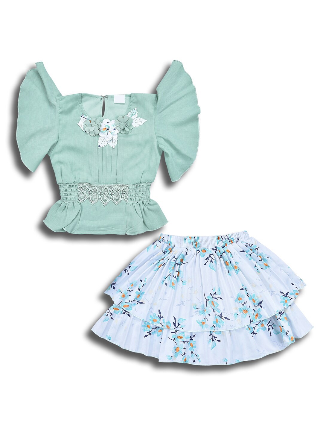 

Wish Karo Girls Embellished Flutter Sleeves Smocked Top with Skirt, Green