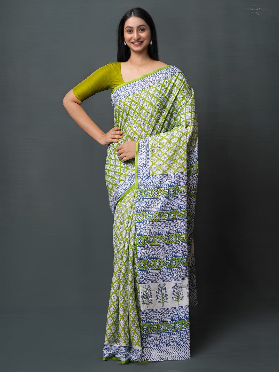 

Unnati Silks Ethnic Motifs Printed Pure Cotton Block Print Saree, Green