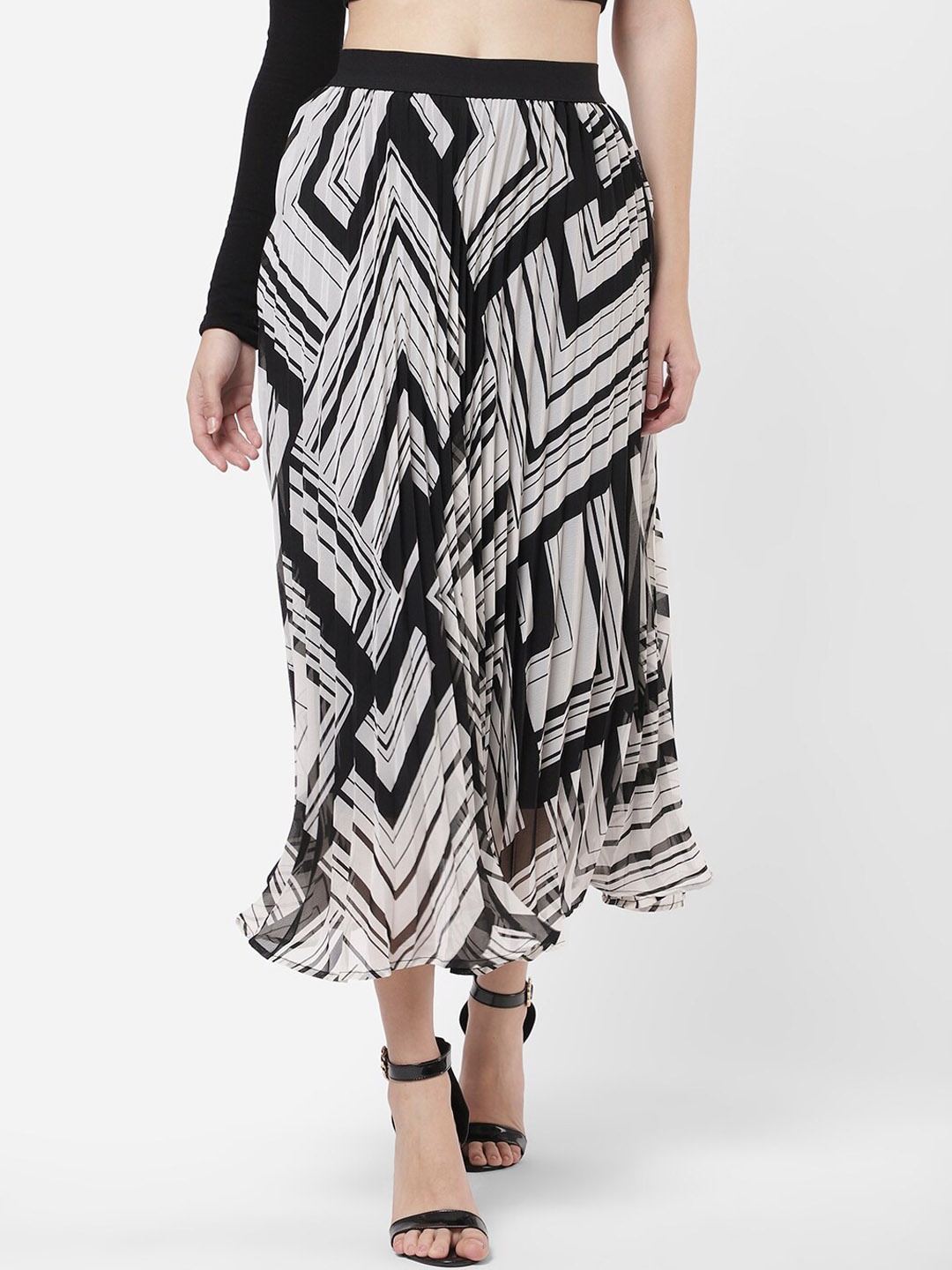 

R&B Geometric Printed Flared Midi Skirt, White