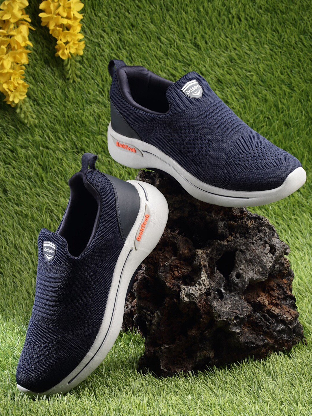 

Action Men Mesh Running Shoes, Navy blue