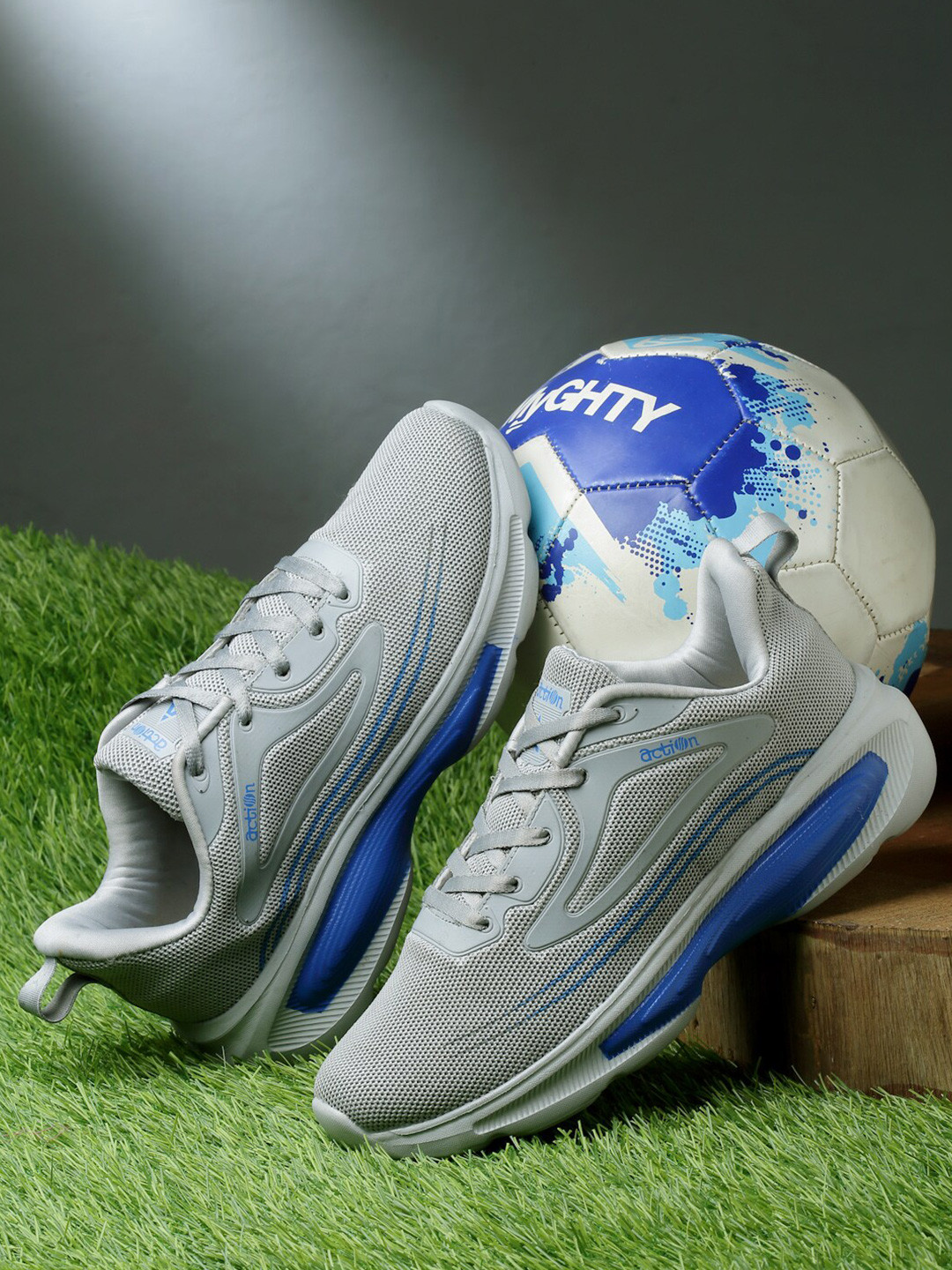 

Action Men Mesh Running Shoes, Grey