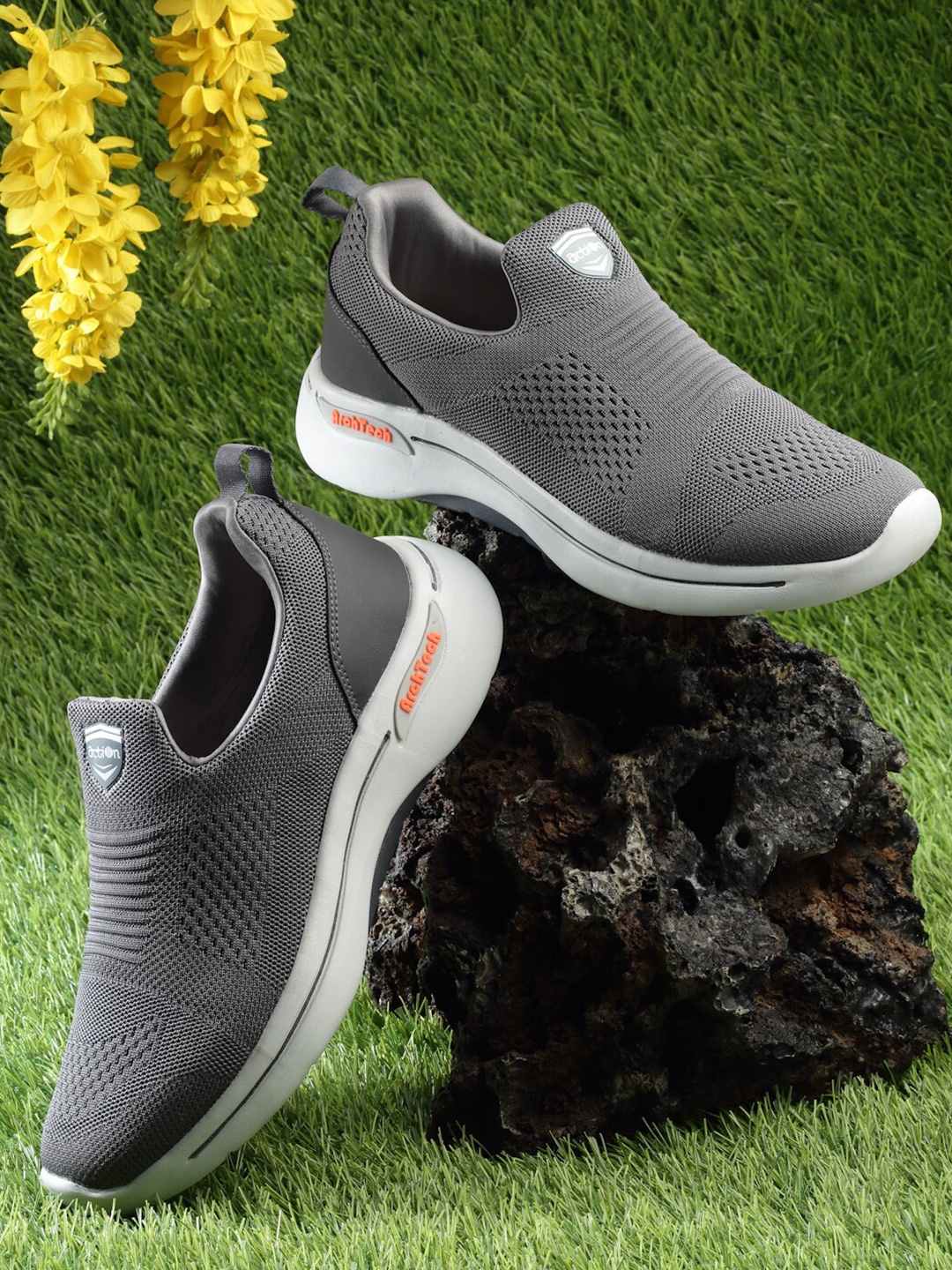 

Action Men Mesh Running Shoes, Grey