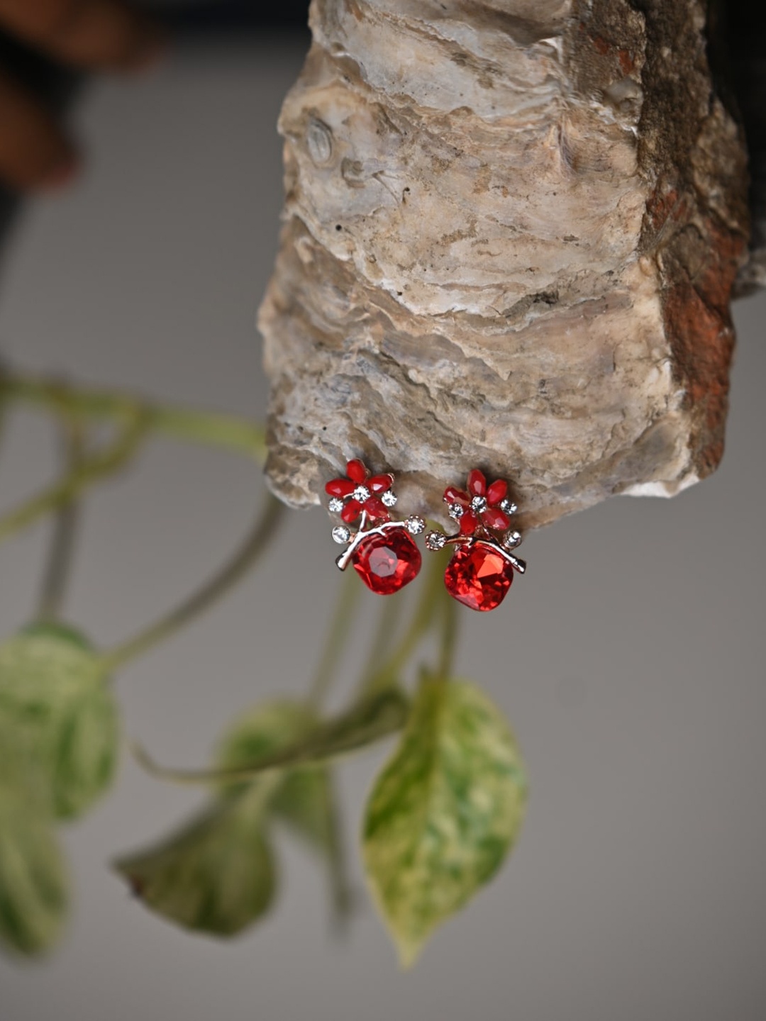 

Maansh Contemporary Studs Earrings, Red