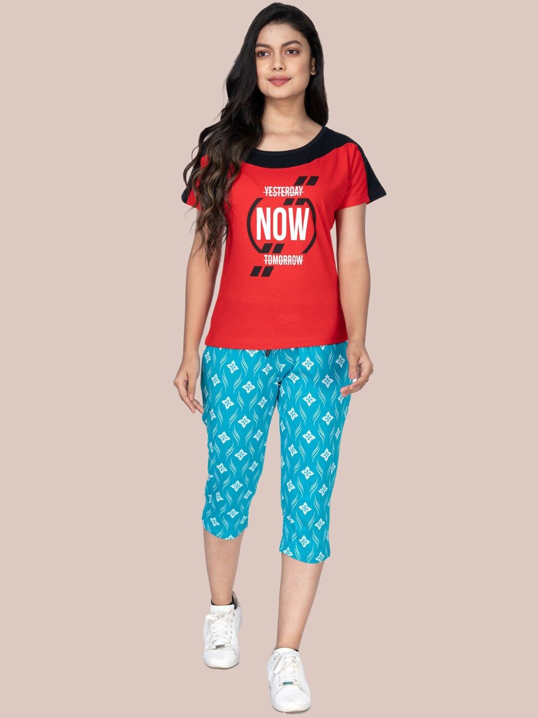 

StyleAOne Printed Pure Cotton T-shirt with Capris, Turquoise blue