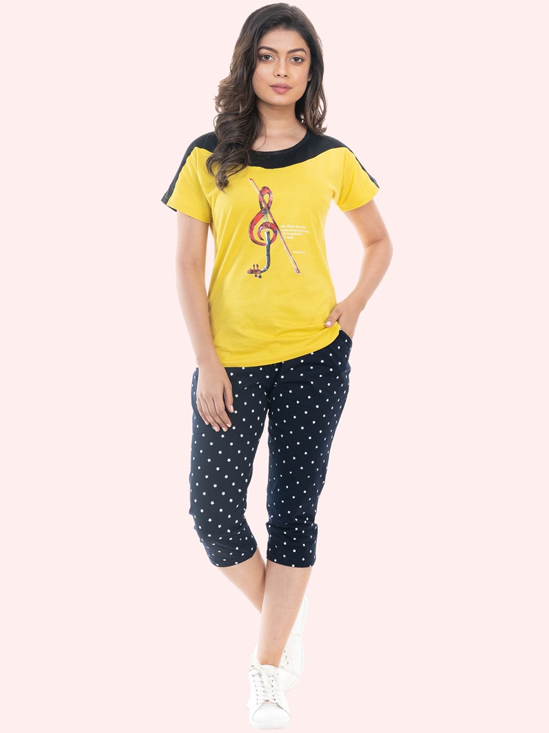 

StyleAOne Printed Pure Cotton T-shirt With Capris, Yellow