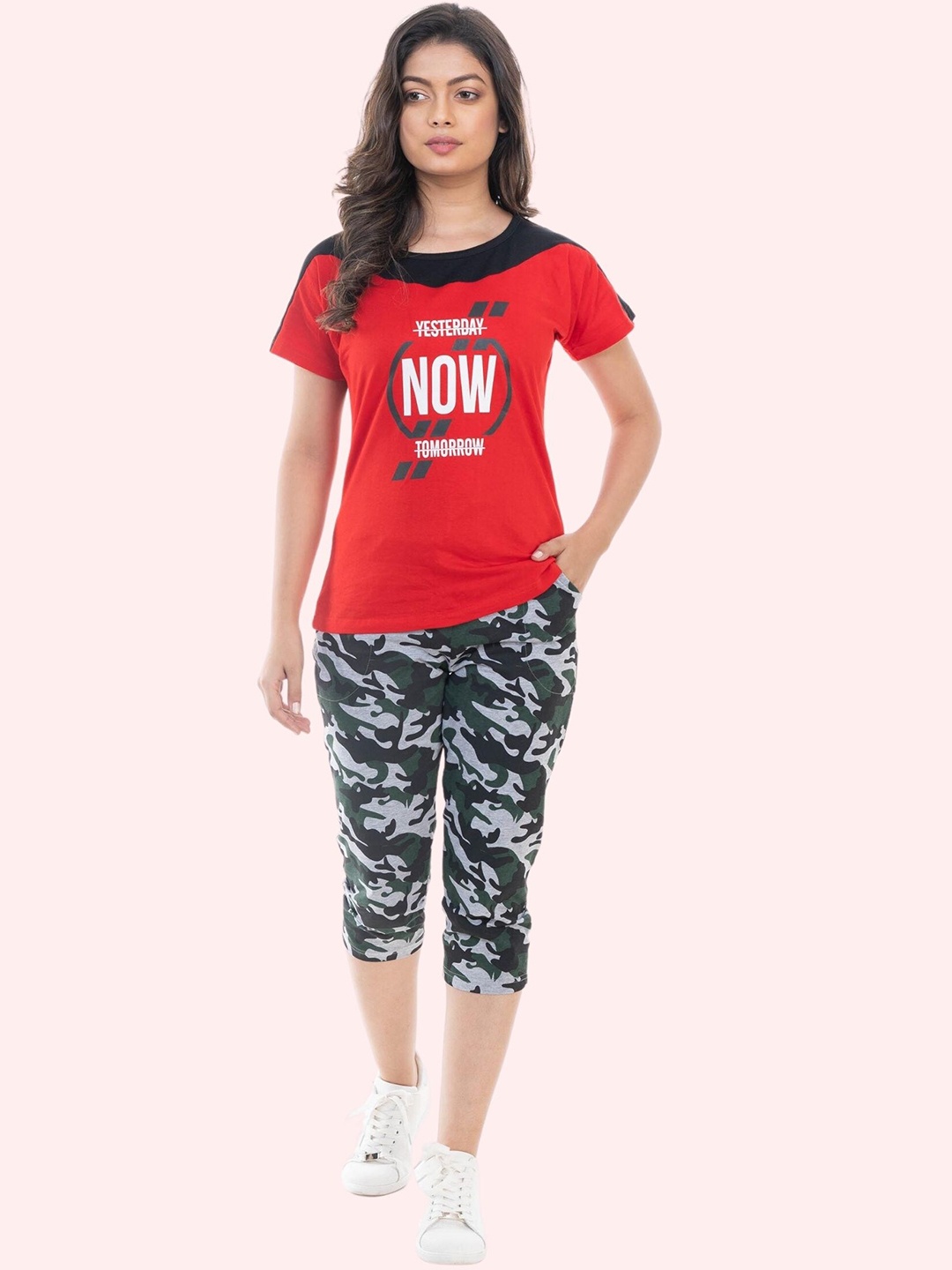

StyleAOne Printed Pure Cotton T-shirt with Capris, Red