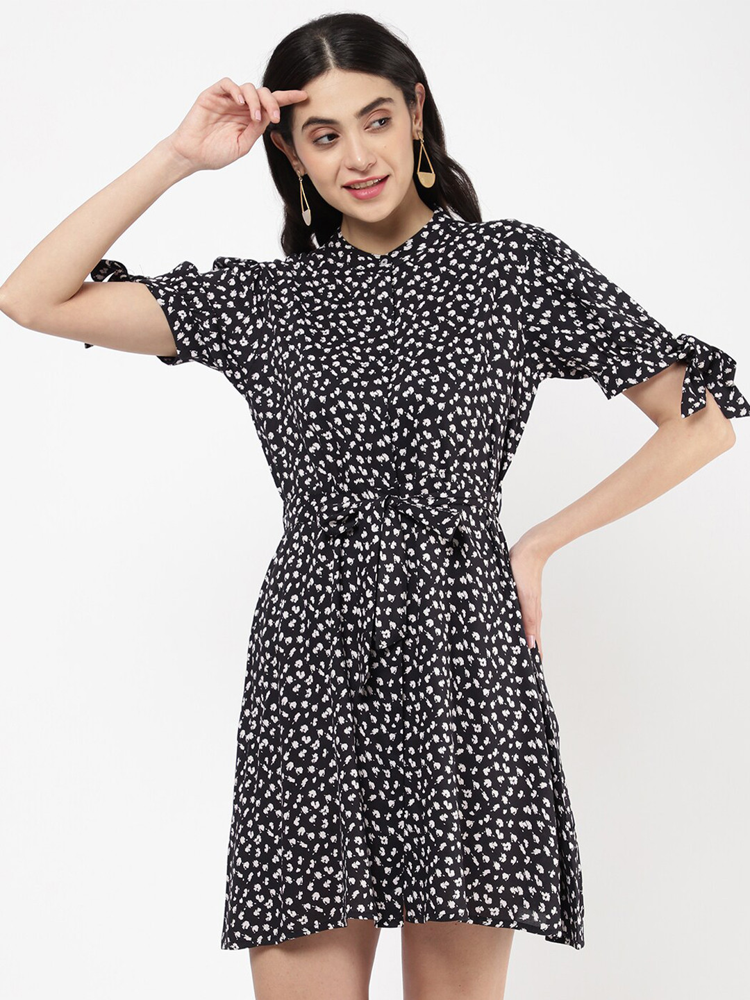 

R&B Floral Printed Mandarin Collar Tie Up Details A-Line Dress With Belt, Black
