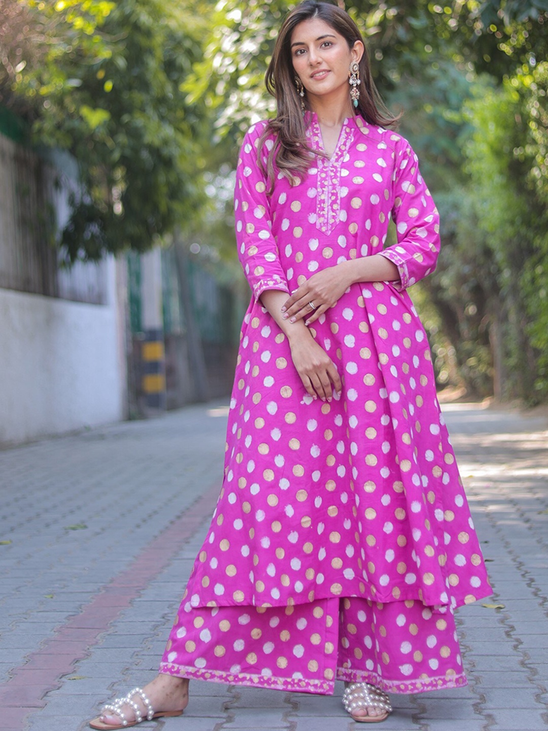 

DIMPLE DESIGN STUDIO Polka Dots Printed Pure Cotton Kurta With Palazzos, Pink