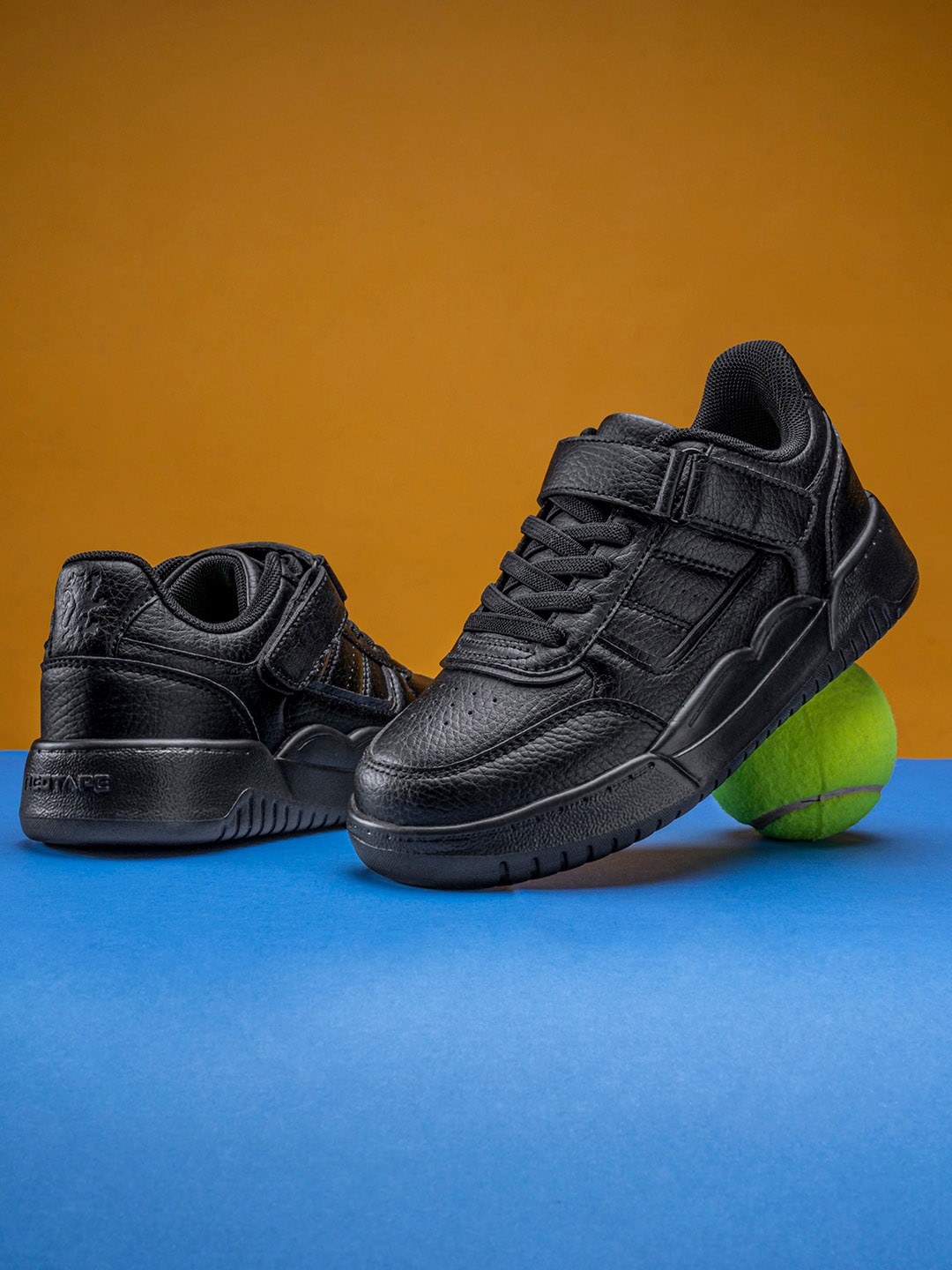 

Red Tape Kids Textured Sneakers, Black