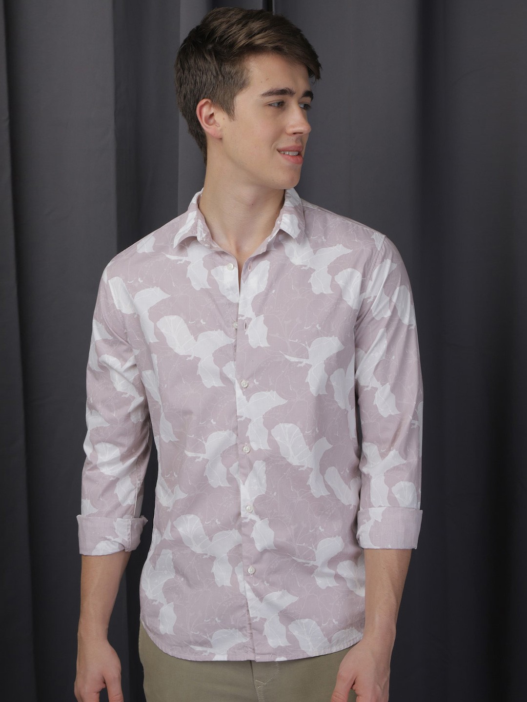 

POE Smart Slim Fit Opaque Floral Printed Pure Cotton Casual Shirt, Pink