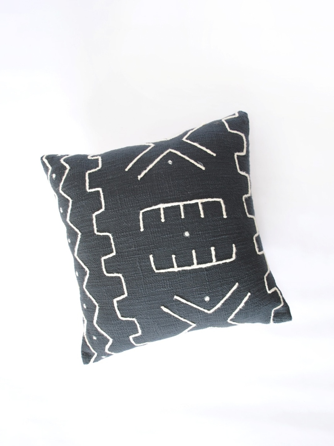 

Art Avenue Blue & White Geometric Square Cotton Cushion Cover