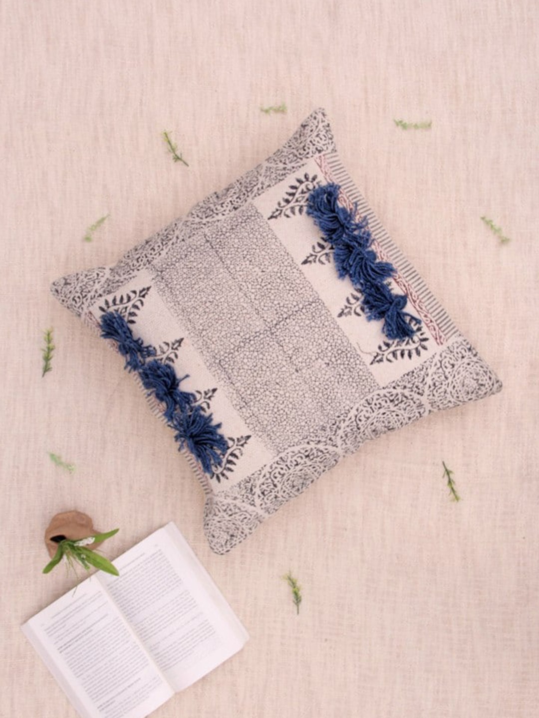 

Art Avenue Peach-Coloured & Blue Ethnic Motifs Cotton Square Cushion Cover
