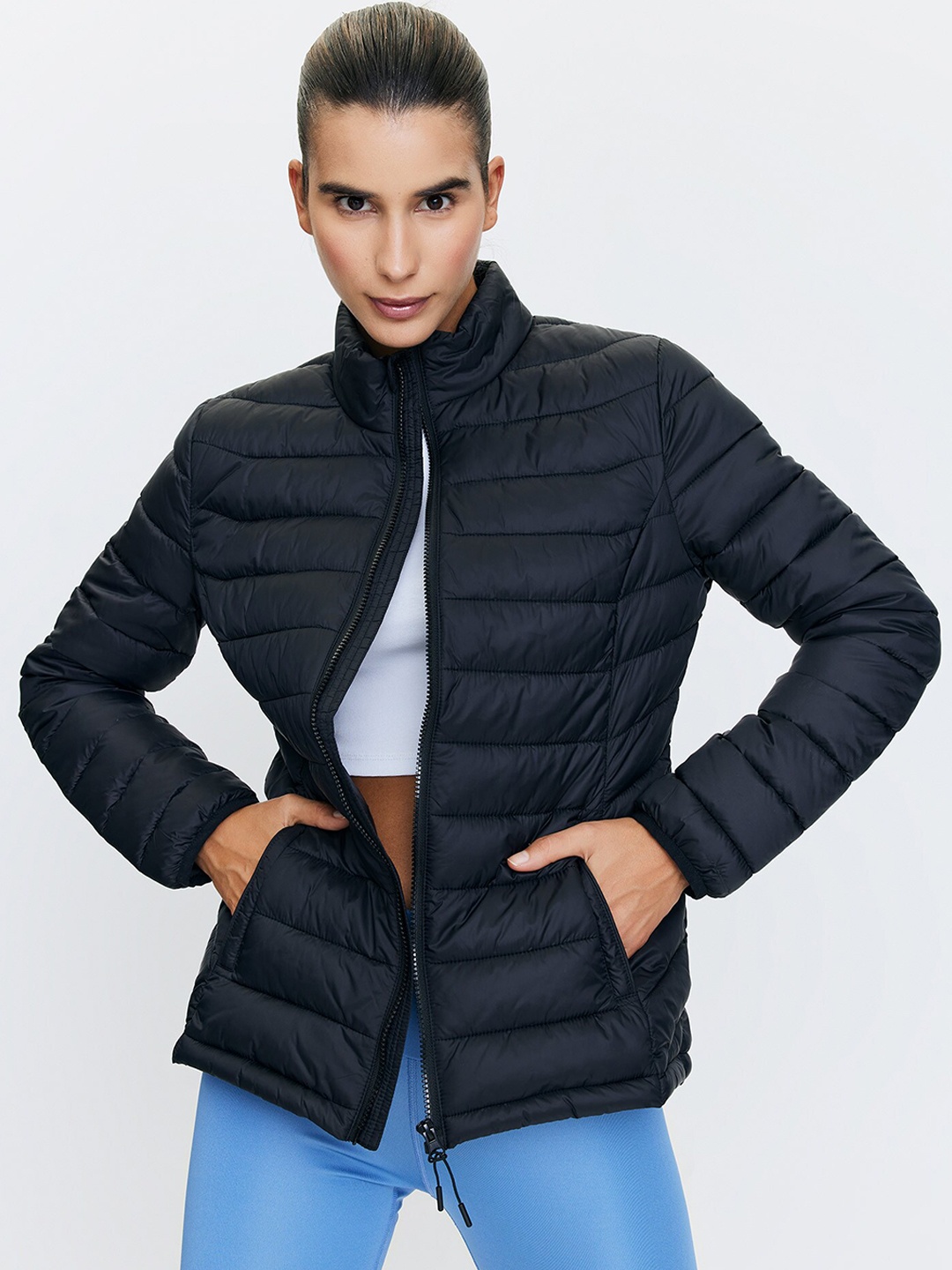 

DeFacto Mock Collar Long Sleeves Puffer Jacket, Black